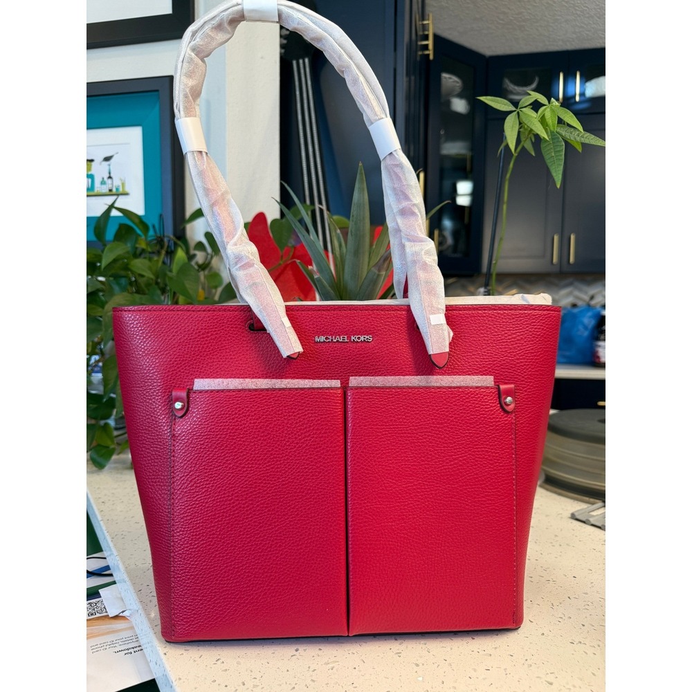 Michael Kors Jet Set Medium Pocket Tote Bag Raspberry - Picture 5 of 5